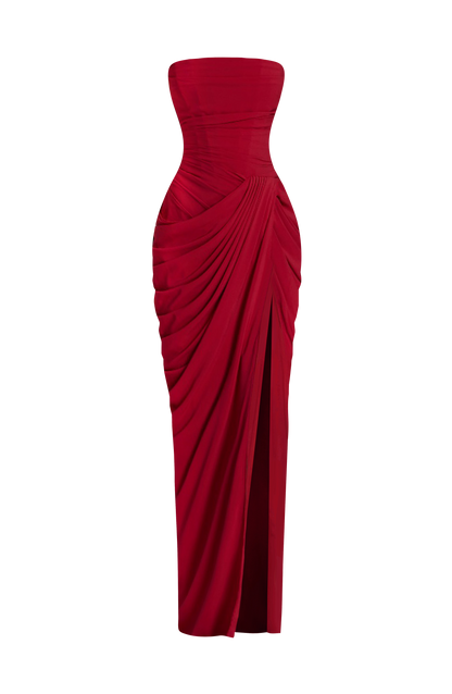 Vestido LARA sin tirantes rojo con drapeado cruzado y abertura lateral