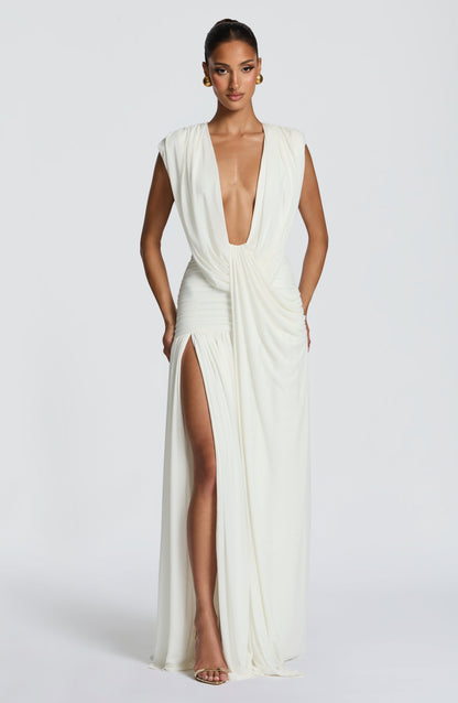 Vestido ROCÍO blanco con escote en V profundo y fruncidos en la cintura, maxi